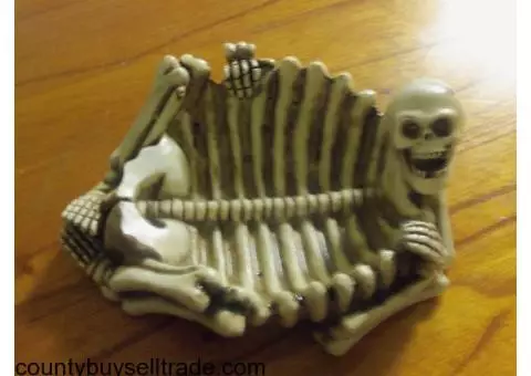 Pirate Collectibles ashtray